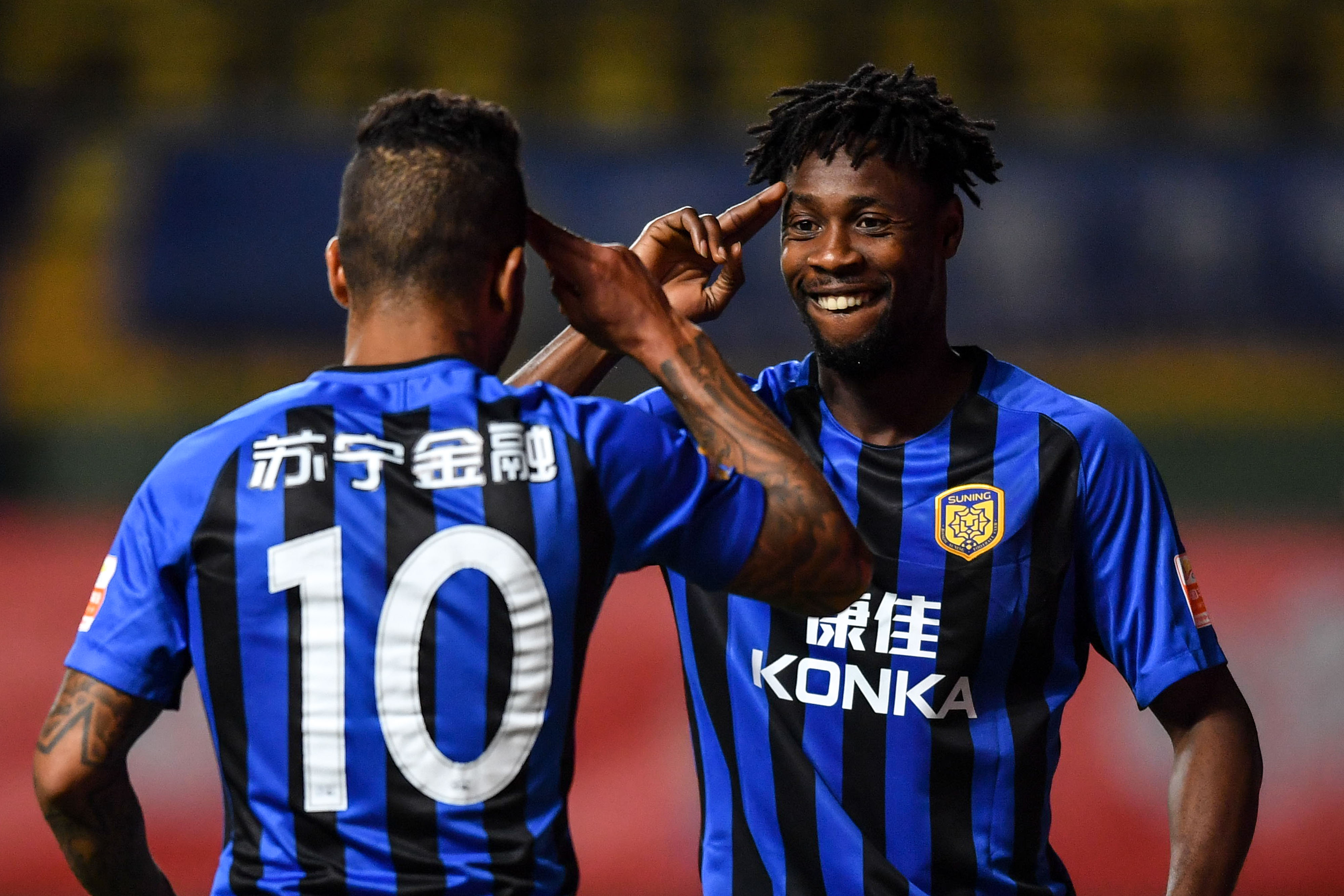 苏宁主场力克权健，重现胜利图景