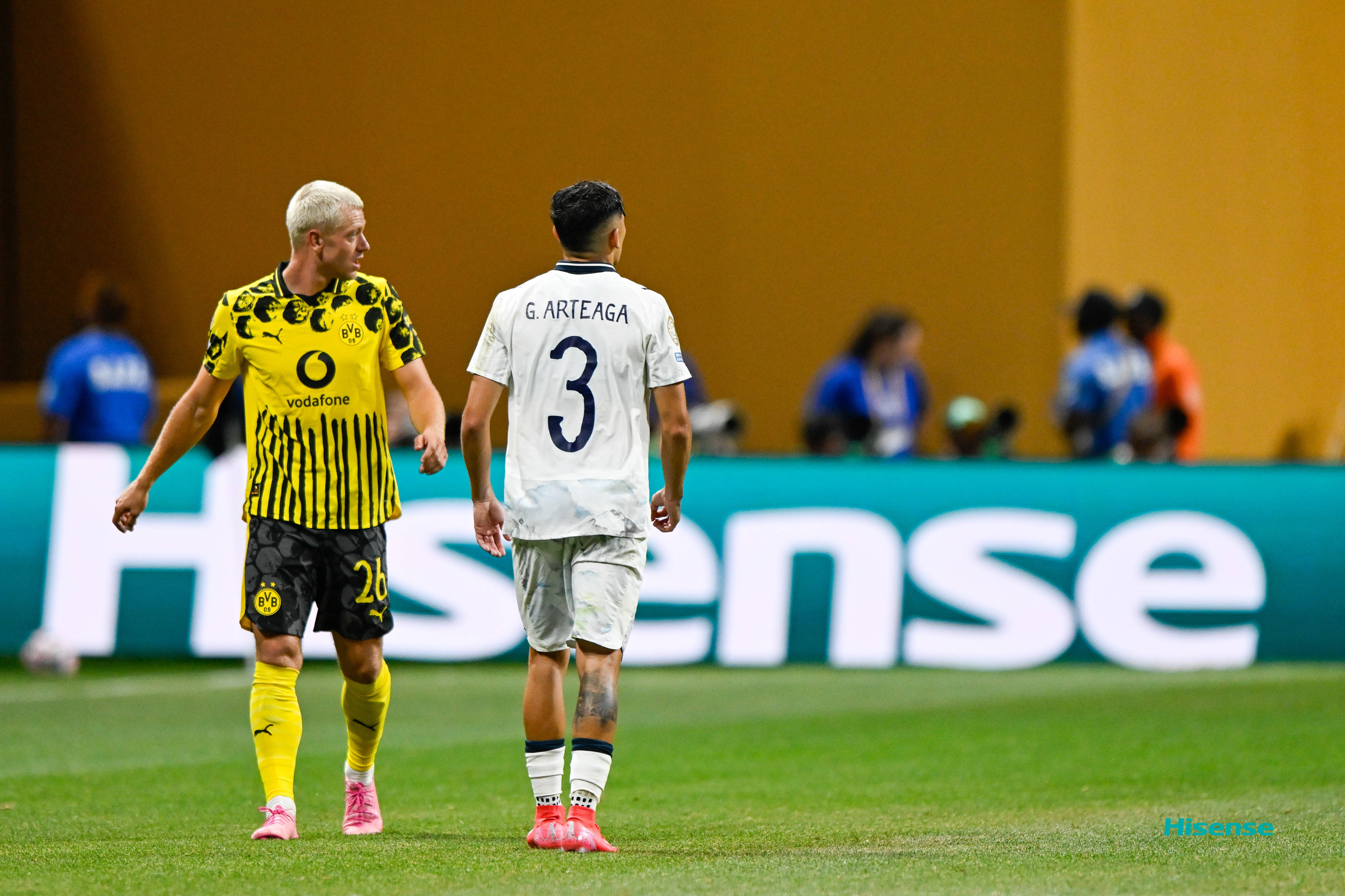 多特蒙德签下法甲球员