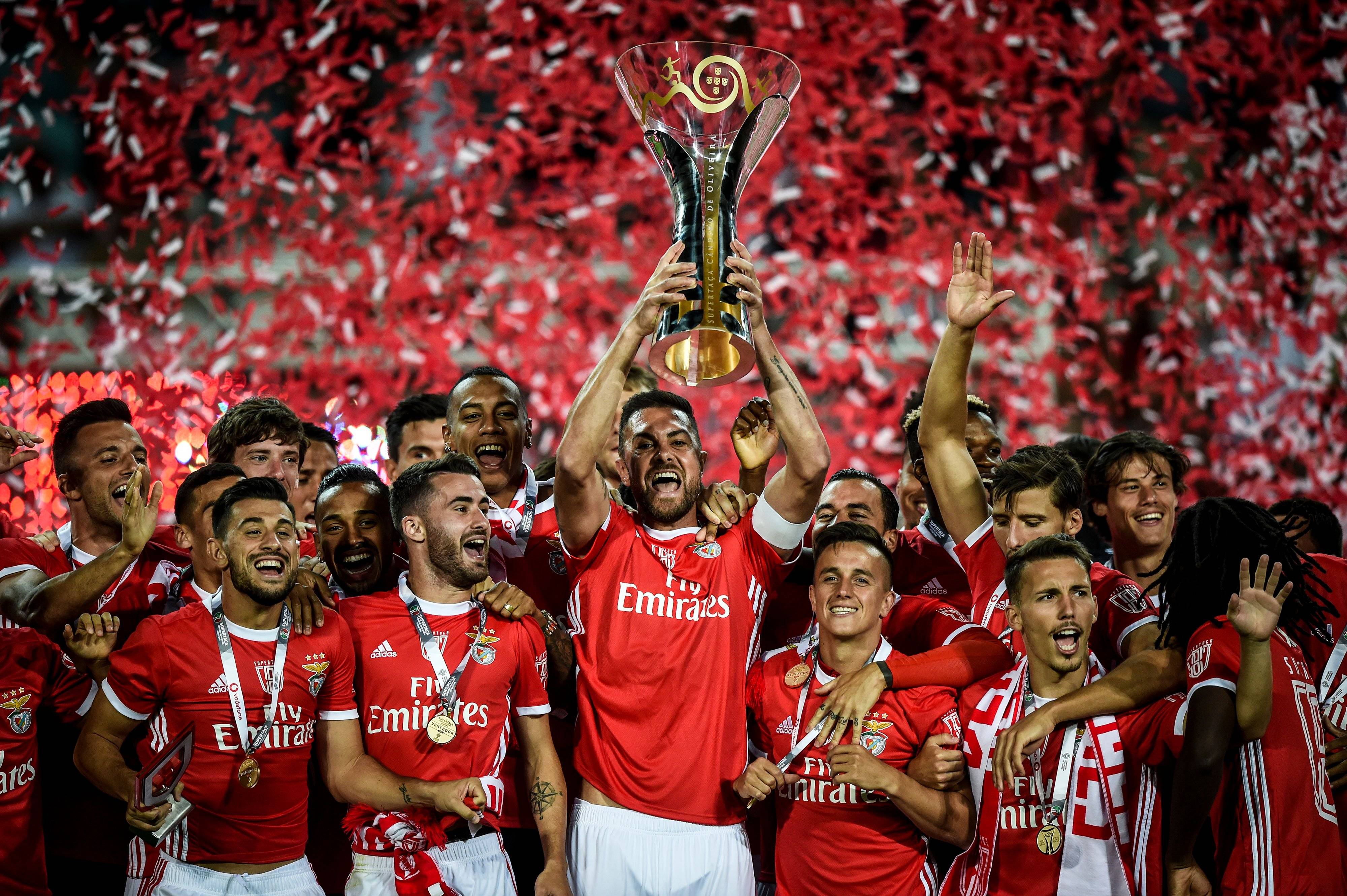 克罗地亚在比赛中获得胜利，晋级