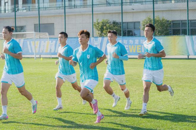 众多球队积极备战，迎接本赛季的挑战