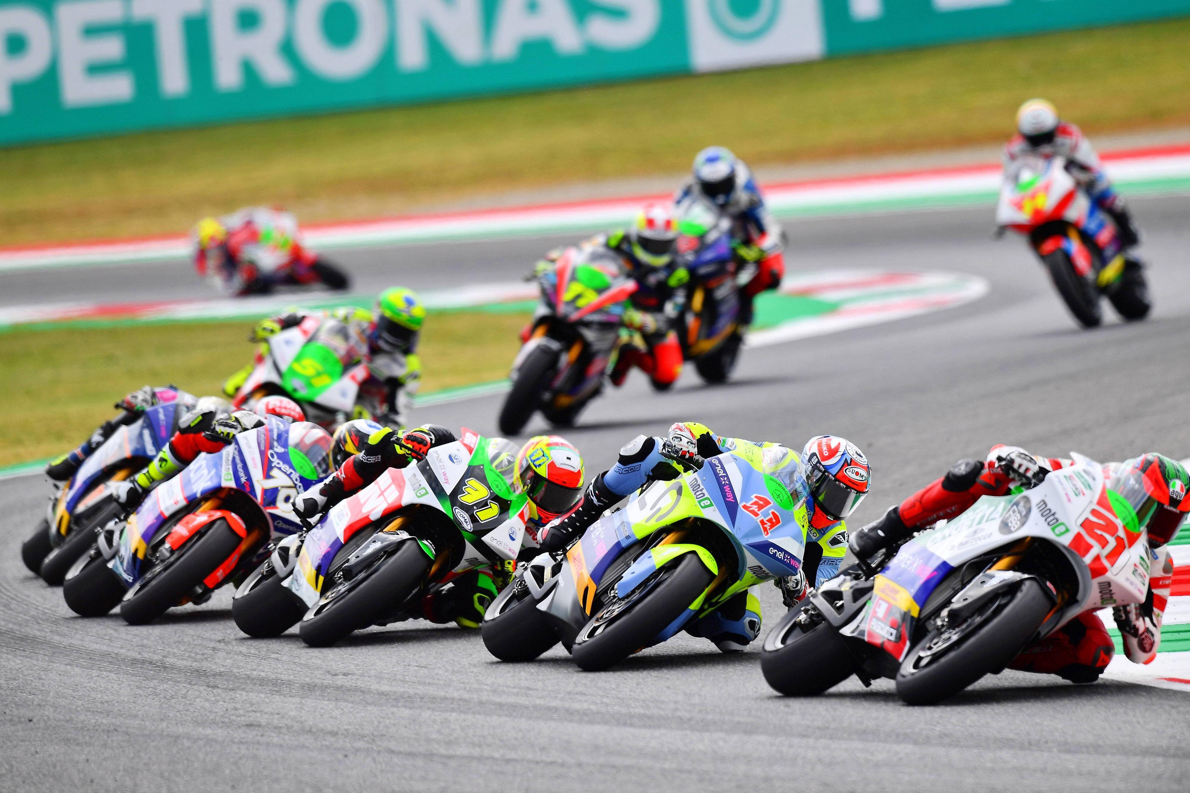 天津荣锦队员合力奋战，打出精彩比赛