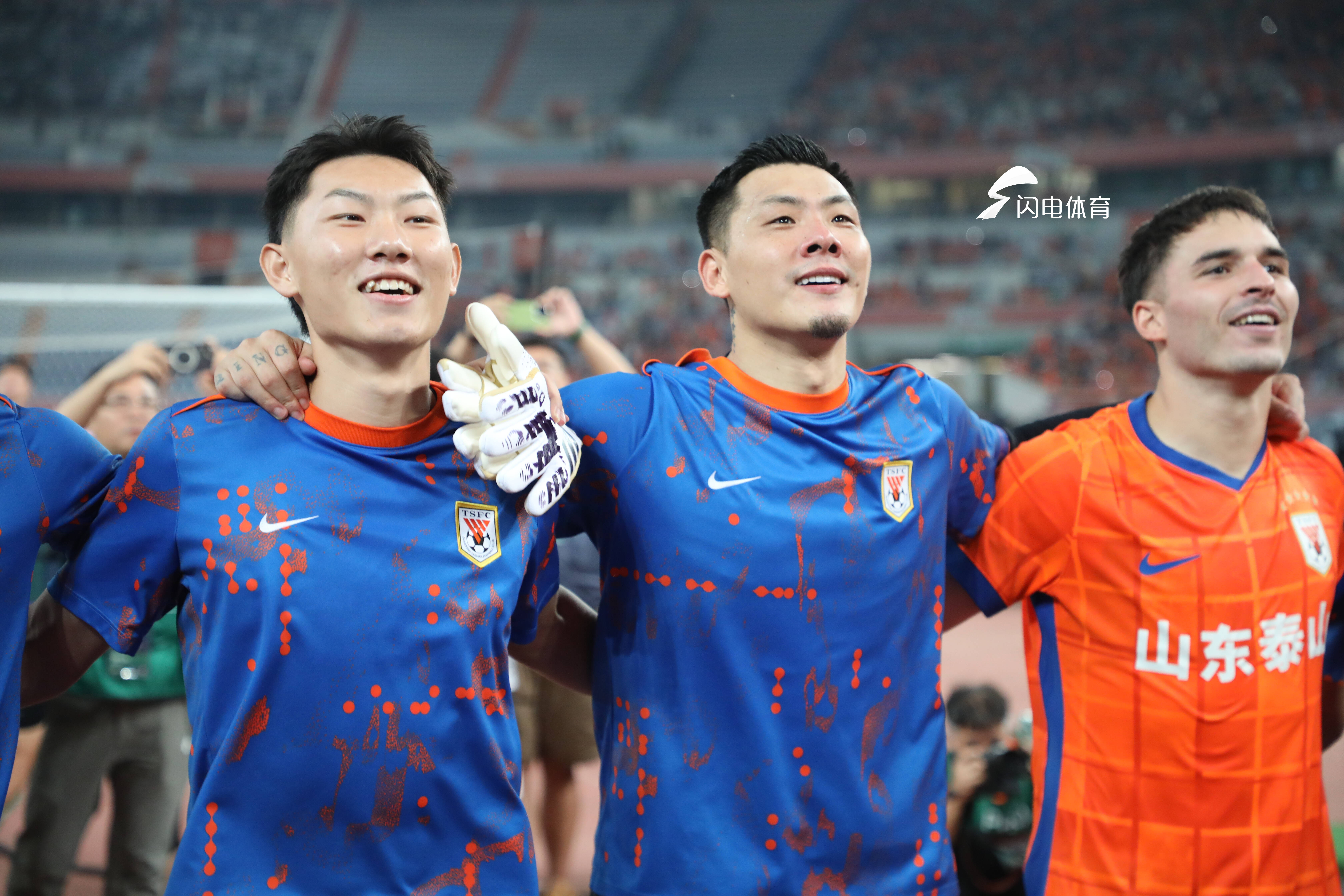 山东鲁能依靠外援力量，力压对手