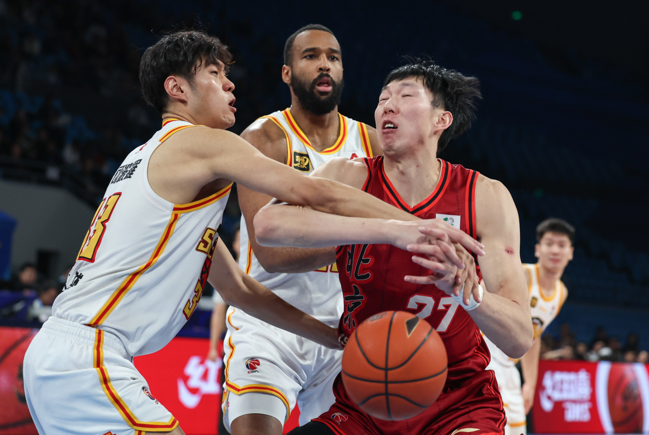 京粤大战:广东力克北京,取得胜利 京粤大战:广东力克北京,取得胜利