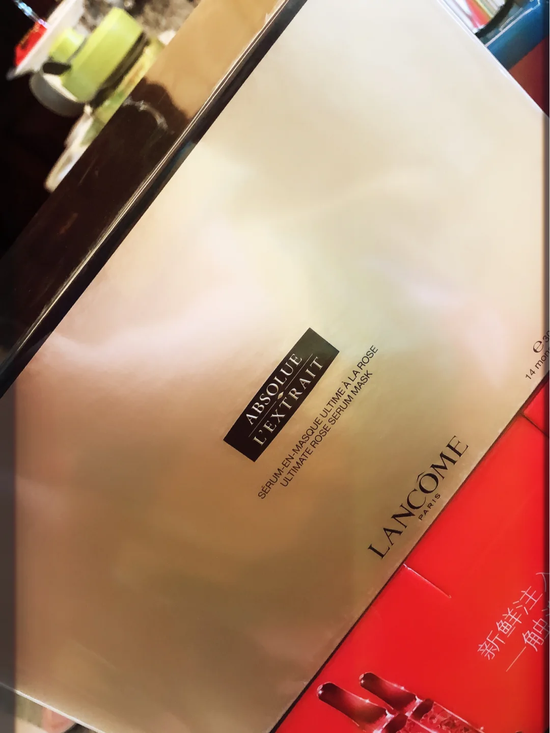 巴黎蔷薇社商讯时装秀热潮